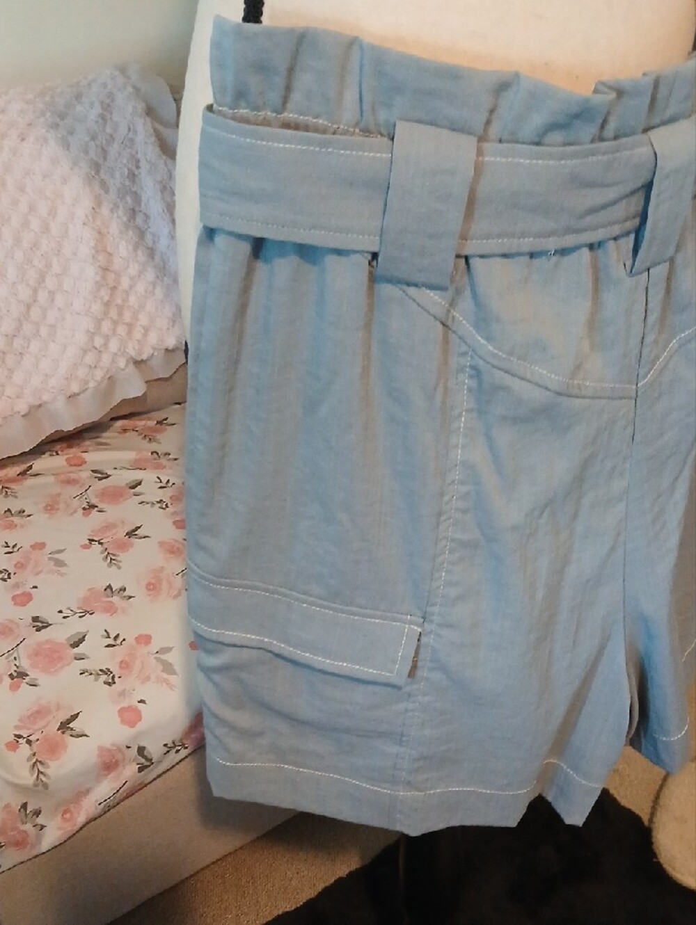 Moon River Light Gray Paperbag Cargo Shorts with Belt - Picture 4 of 5